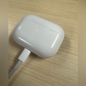 Apple AirPods Pro 1st Gen